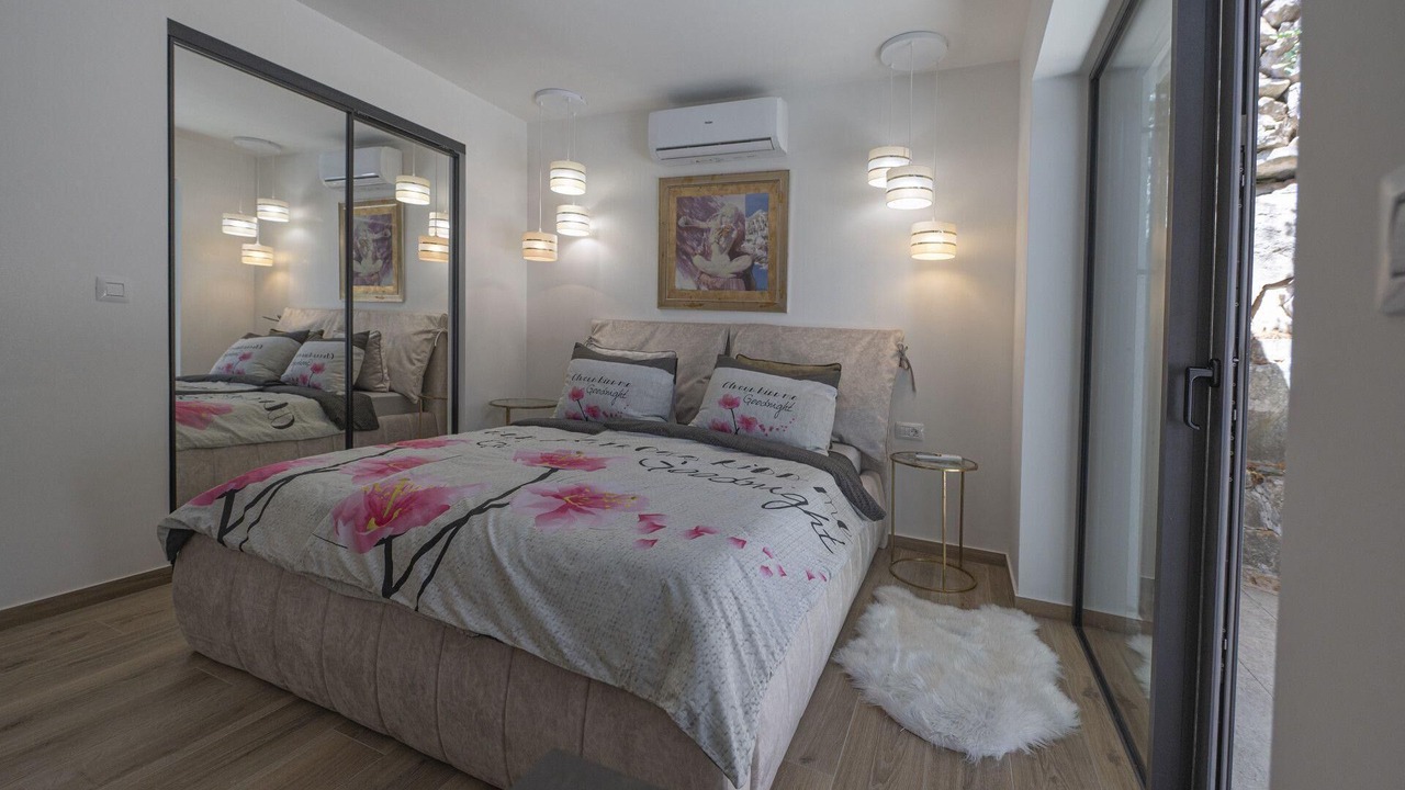 Photo of Bedroom in Cove Murtar