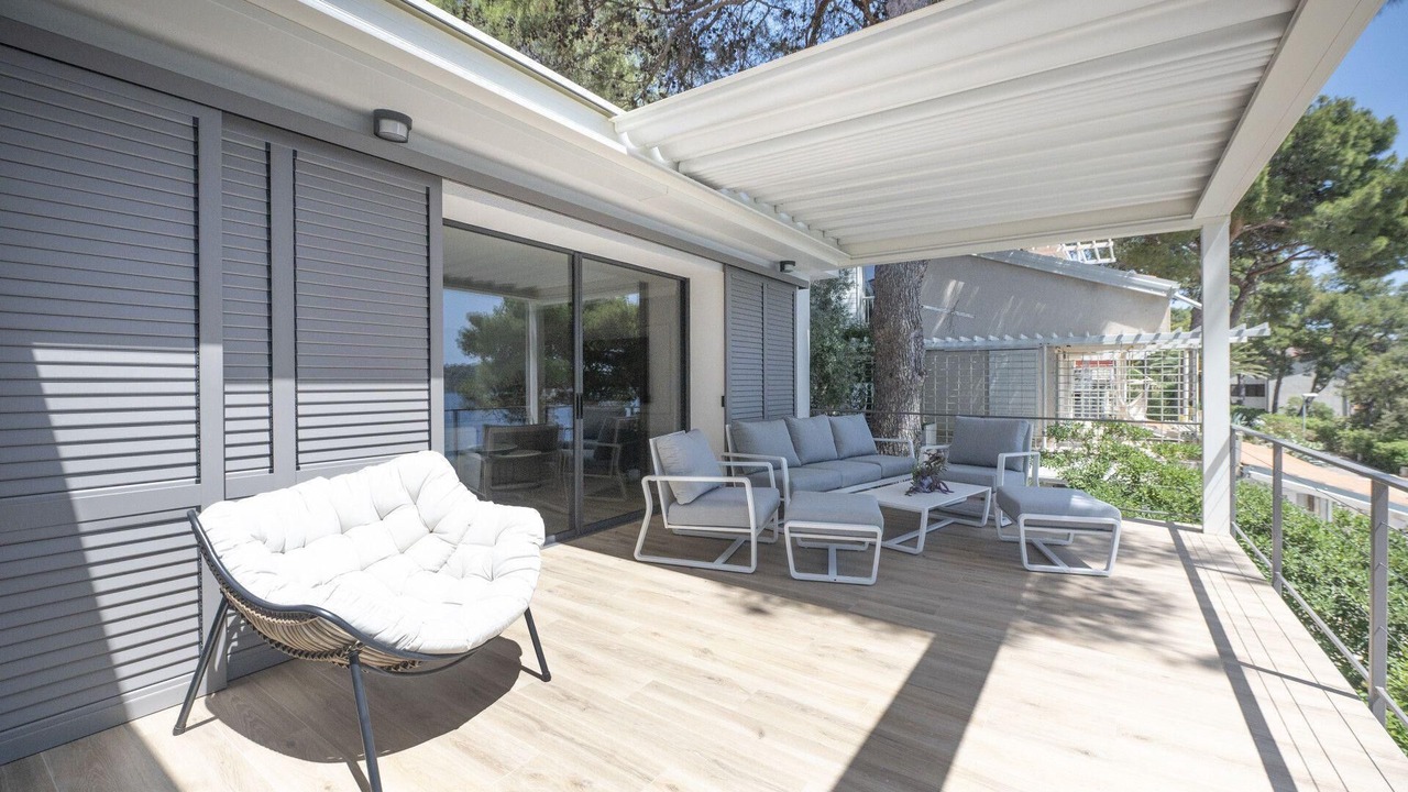 Photo of Patio Balcony in Cove Murtar