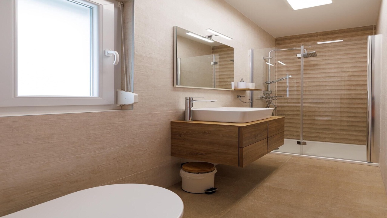 Photo of Bathroom in Silo