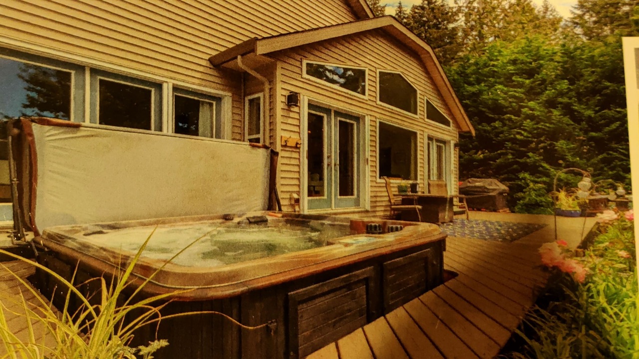 Photo of Patio Balcony in North Oyster