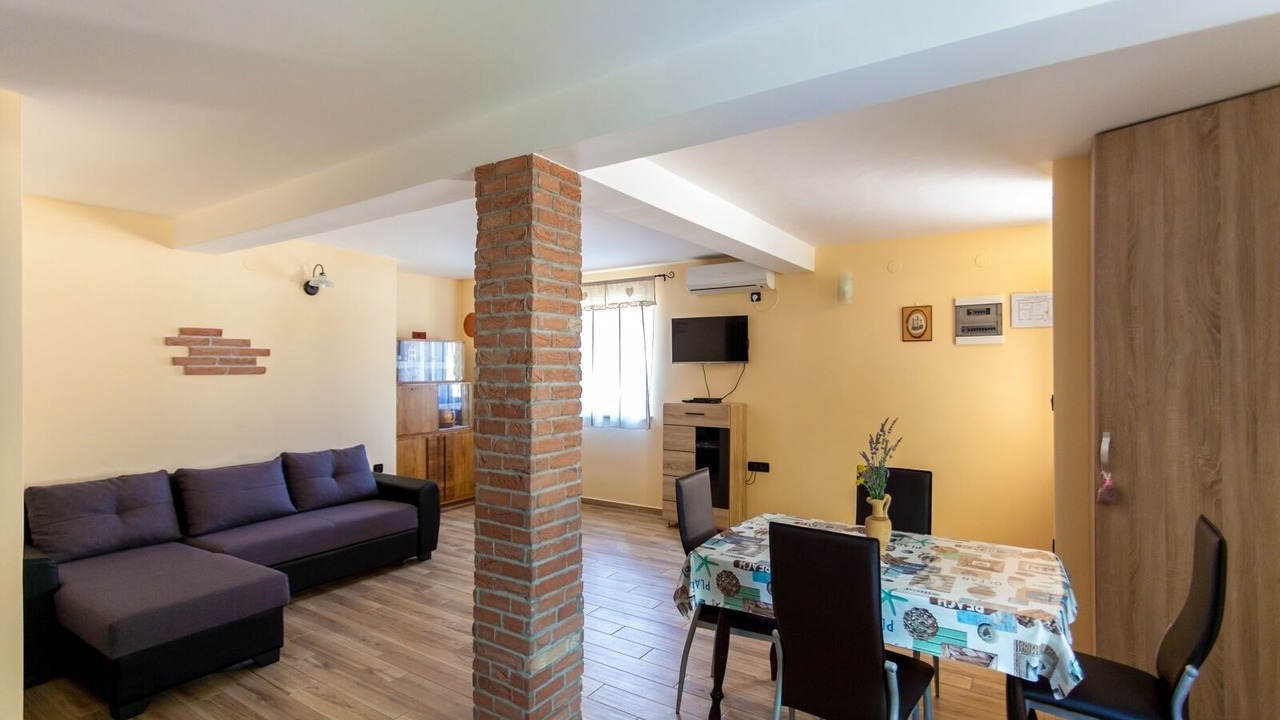 Photo of Livingroom in Porat