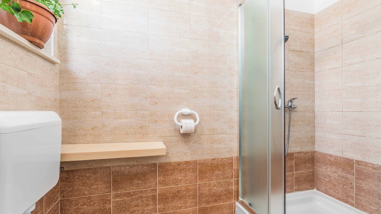 Photo of Bathroom in Sumber