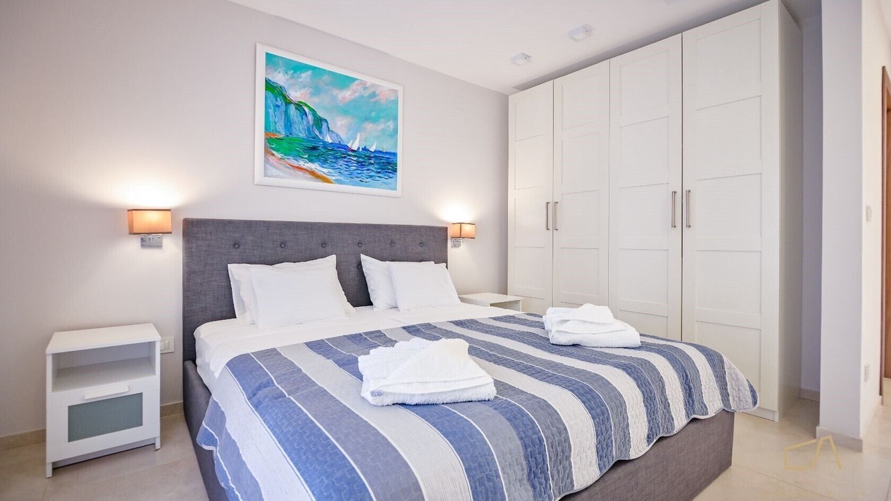 Photo of Bedroom in Porat