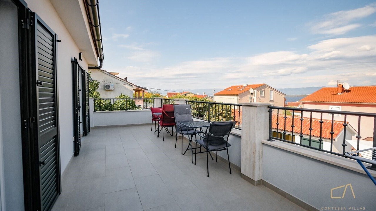 Photo of Outdoor in Porat