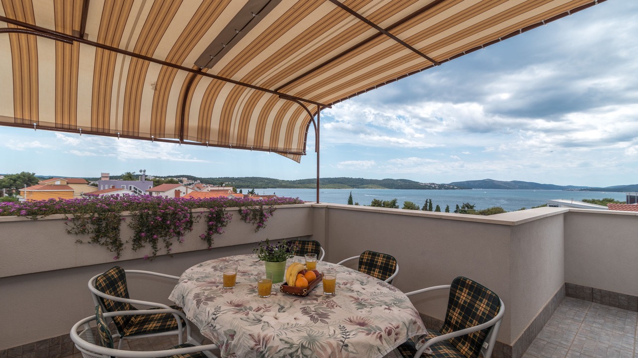 Photo of Patio Balcony in Okrug