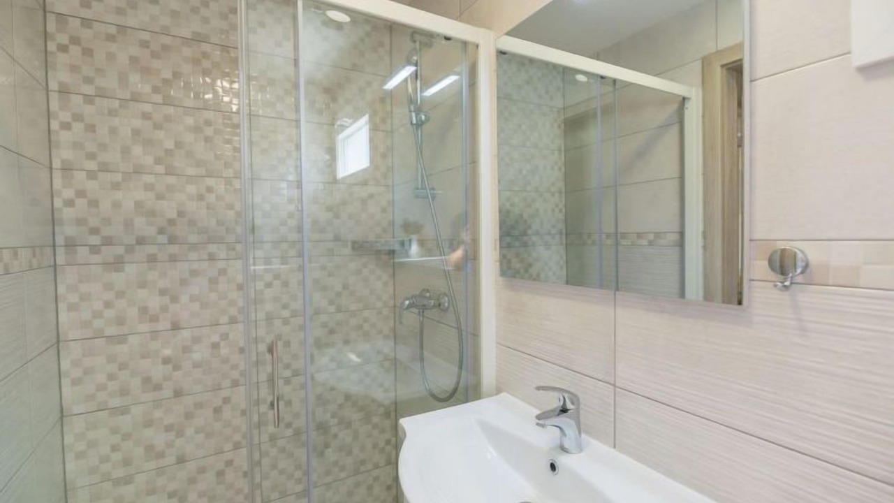 Photo of Bathroom in Silo