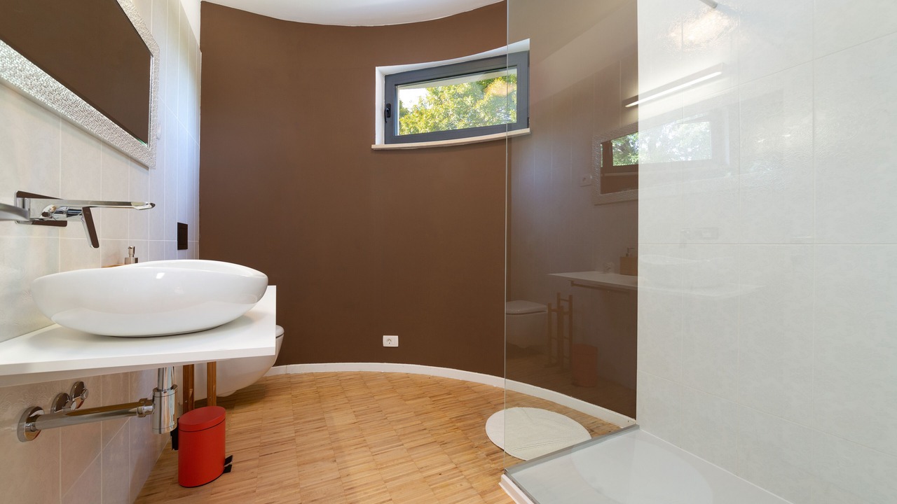 Photo of Bathroom in Belavici