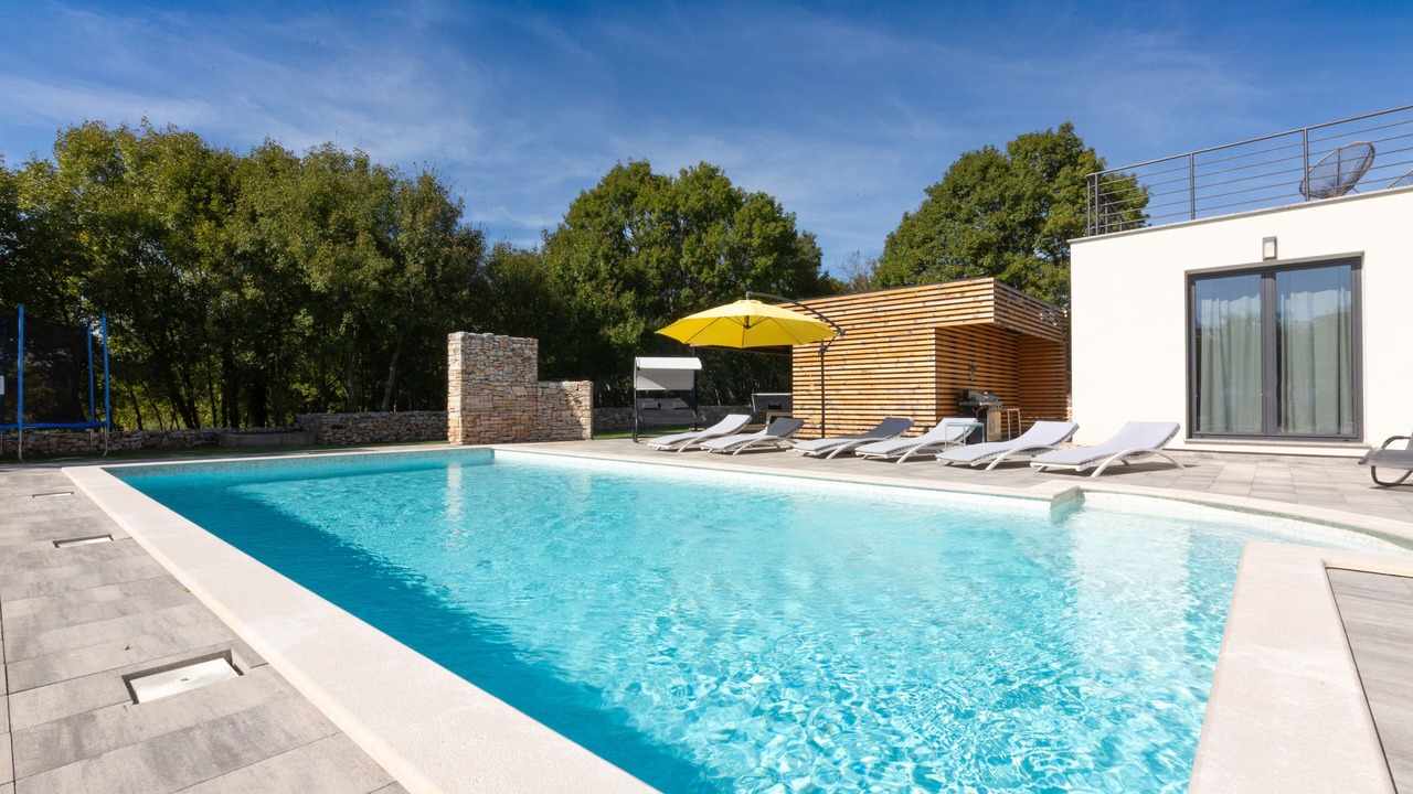 Photo of Outdoor in Belavici
