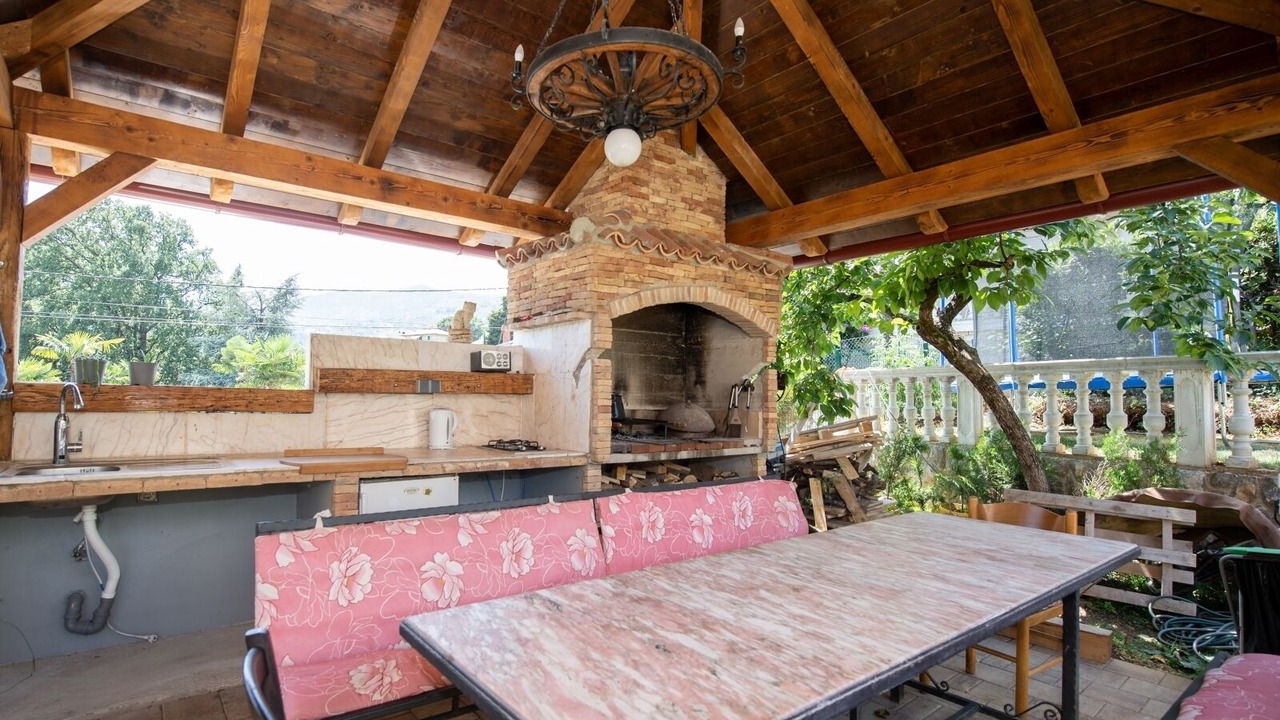 Photo of Outdoor in Ika