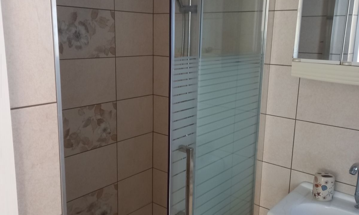 Photo of Bathroom in Ika