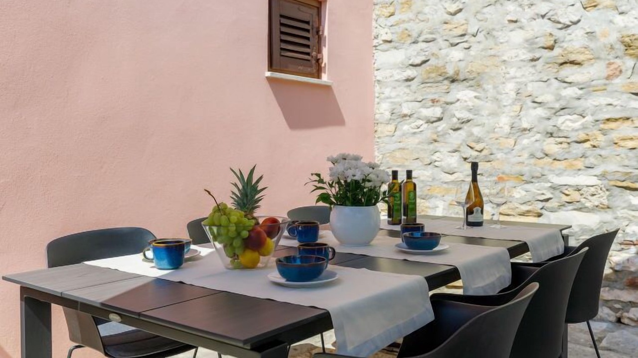 Photo of Others in Labin