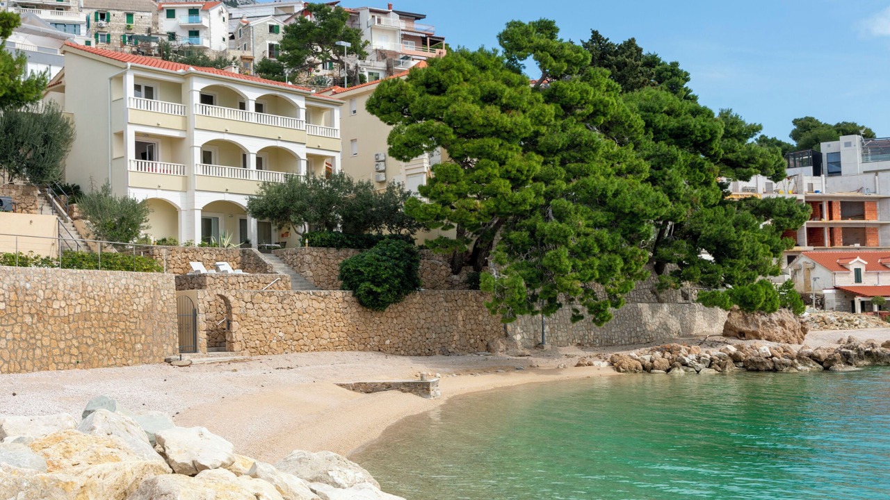 Photo of Outdoor in Medici