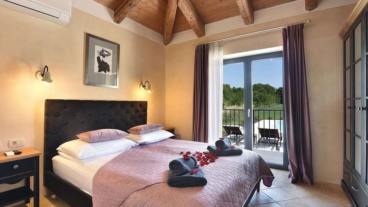 Photo of Bedroom in Muntic
