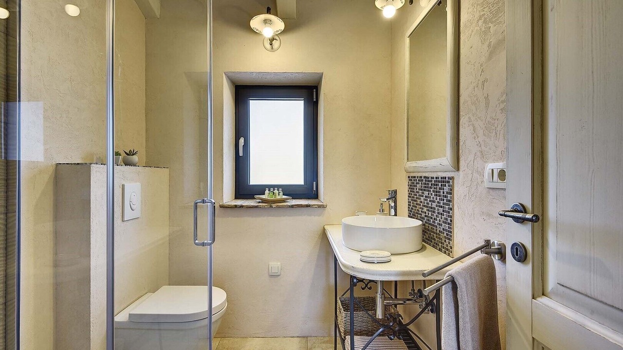 Photo of Bathroom in Muntic
