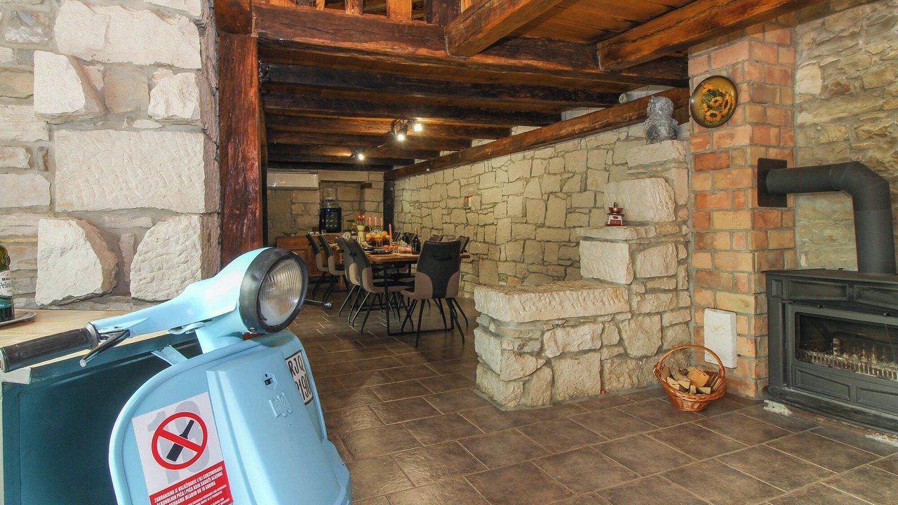 Photo of Others in Gradinje