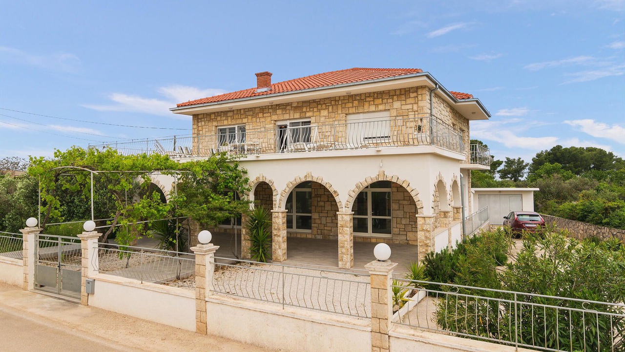 Photo of Others in Gornje Selo