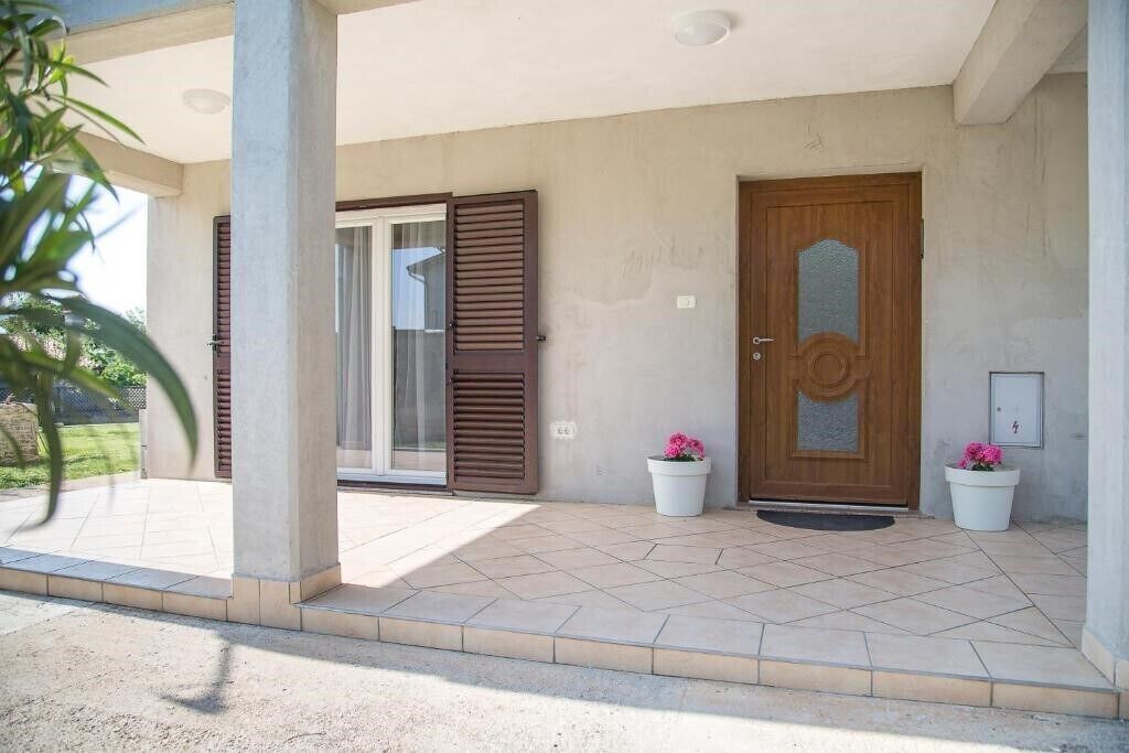 Photo of Outdoor in Kapelica