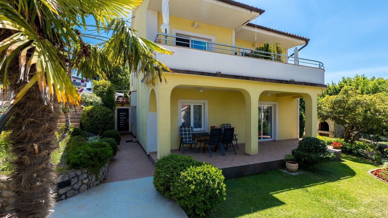 Photo of Patio Balcony in Porat