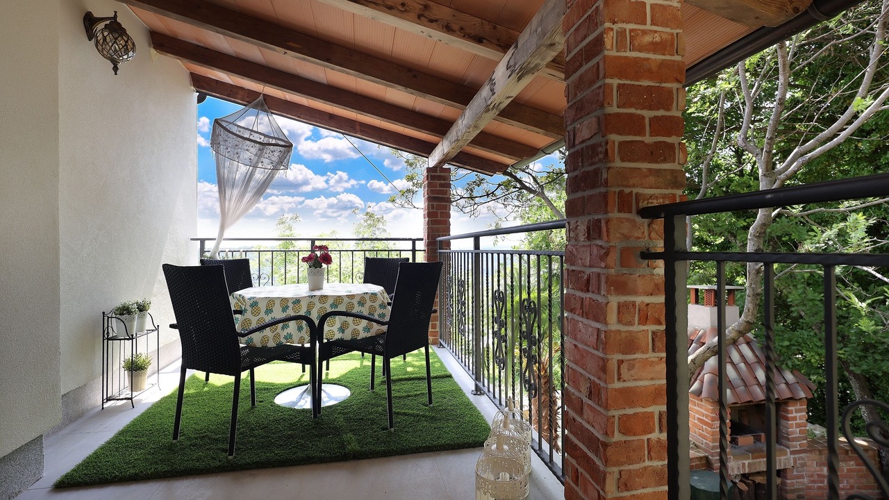 Photo of Patio Balcony in Dolenja Vas