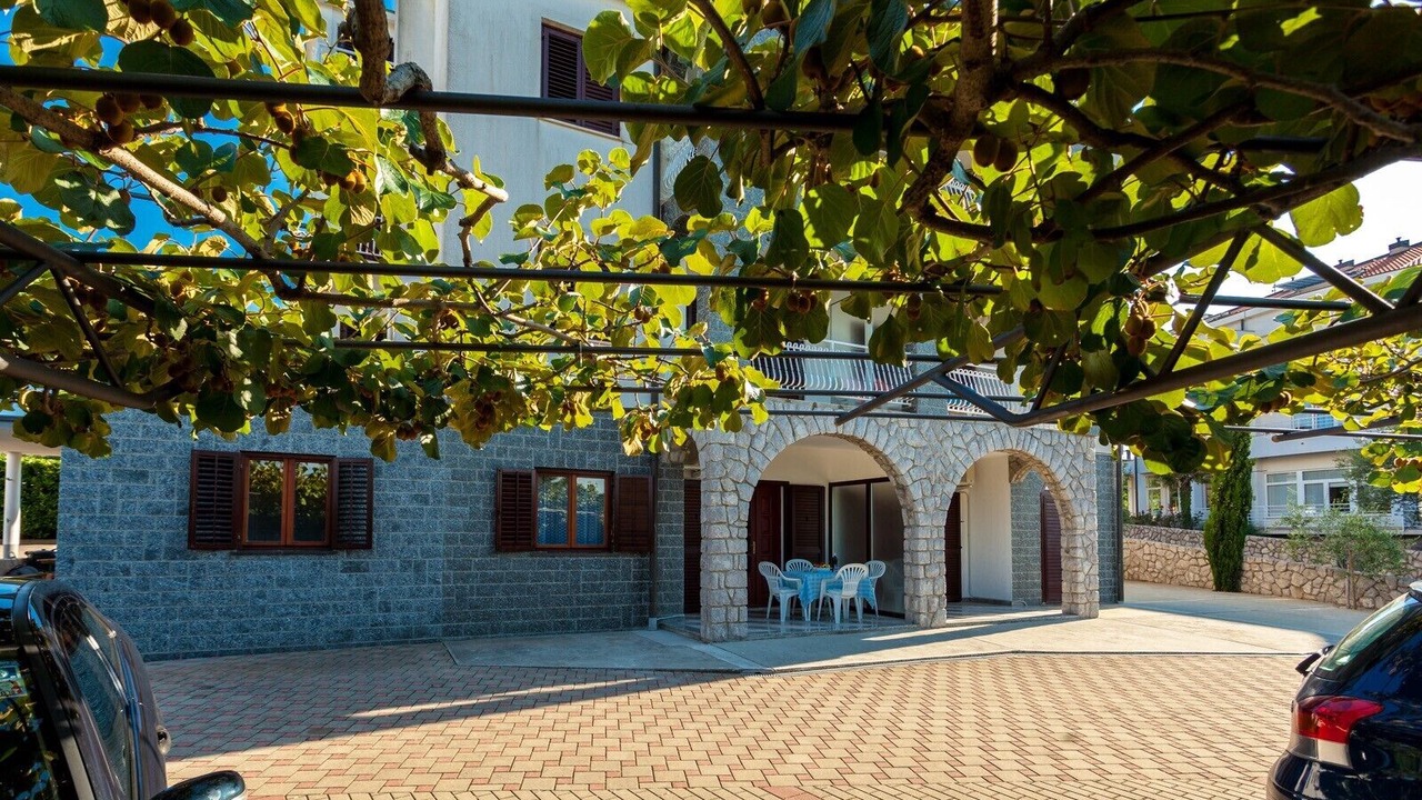 Photo of Outdoor in Porat