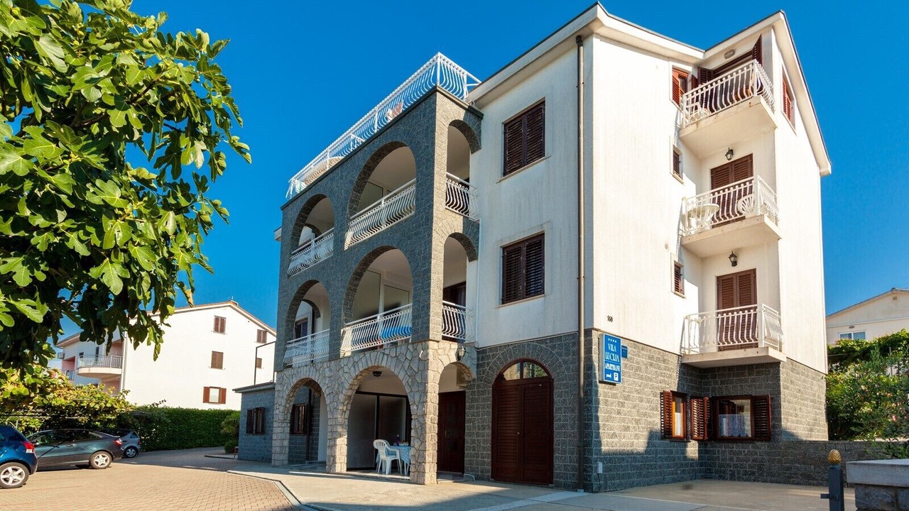 Photo of Outdoor in Porat