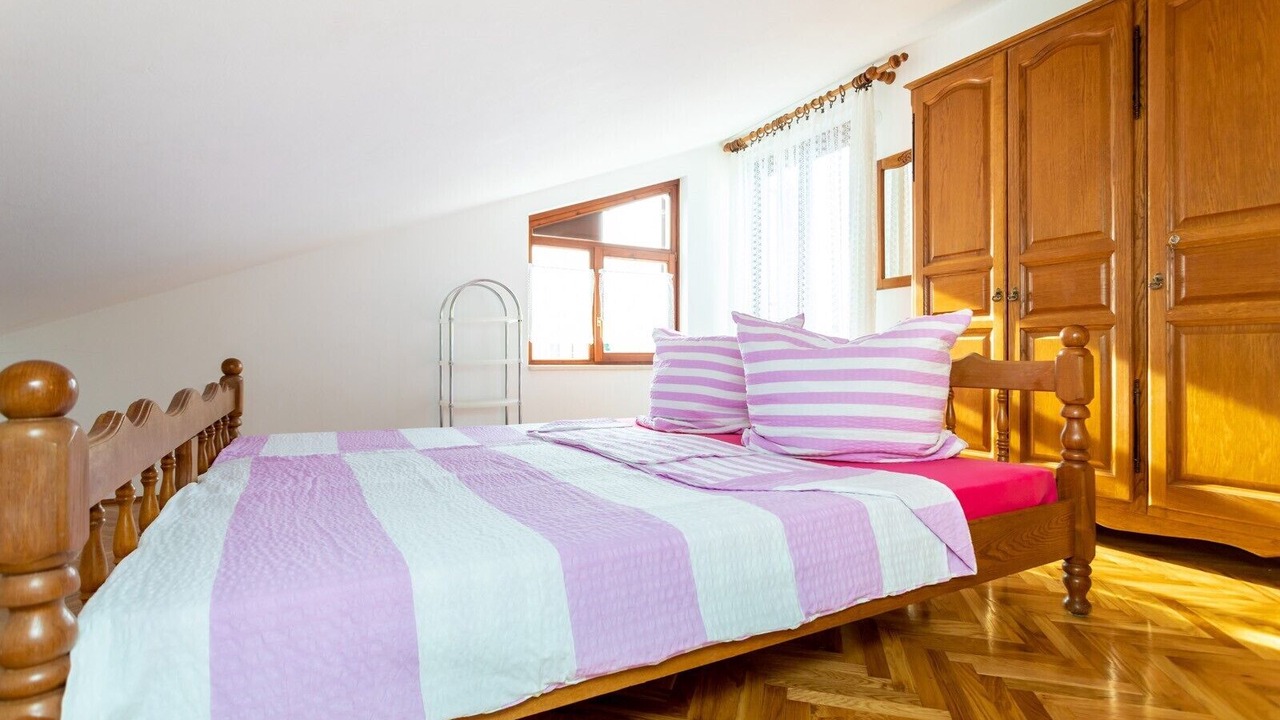 Photo of Bedroom in Porat