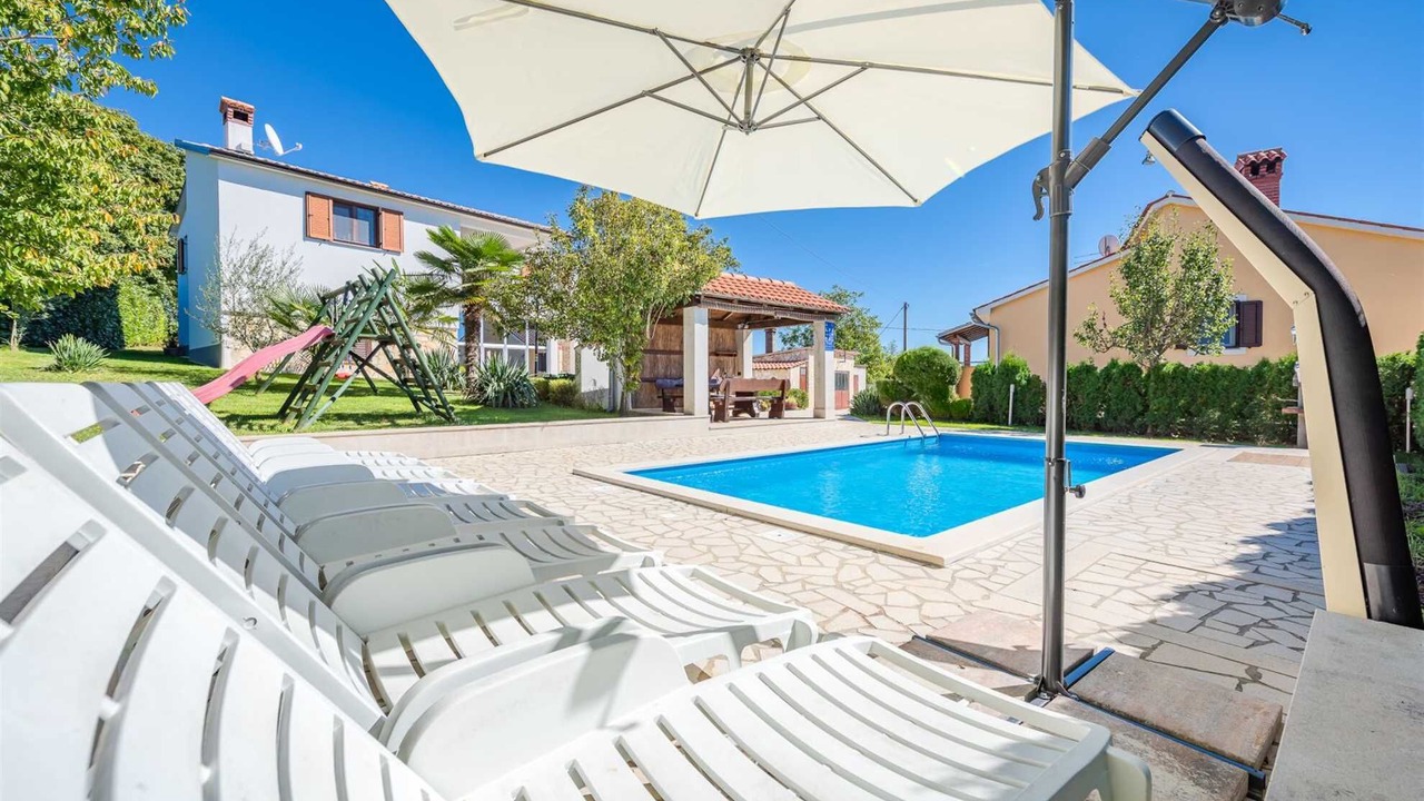 Photo of Outdoor in Lindar