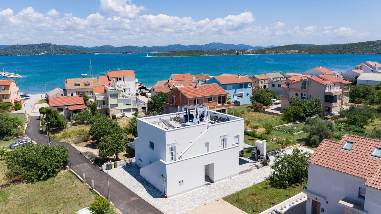 Photo of Outdoor in Betina