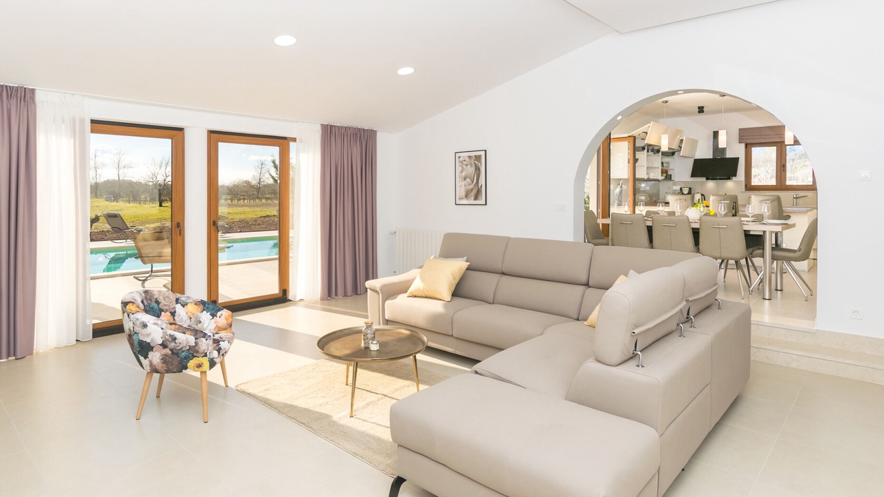 Photo of Livingroom in Loborika