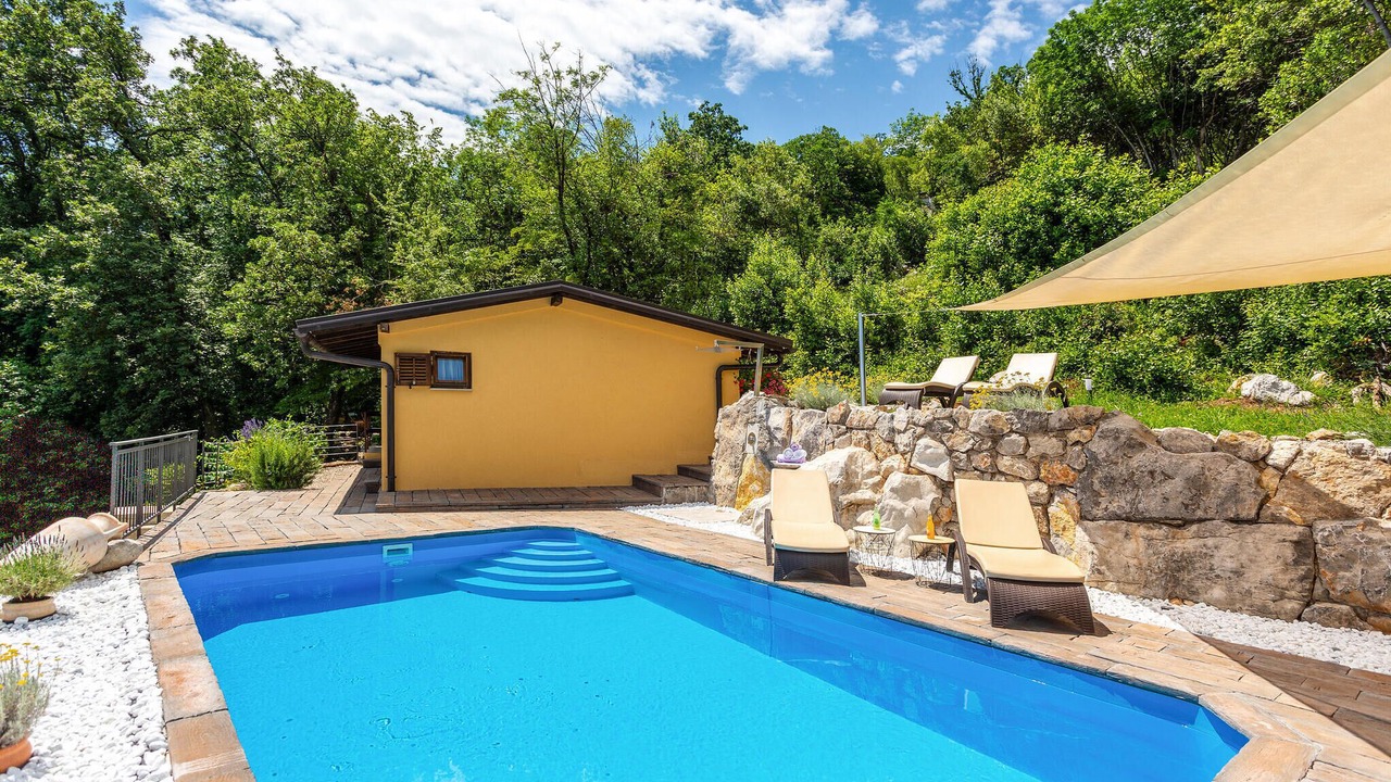 Photo of Outdoor in Tulisevica