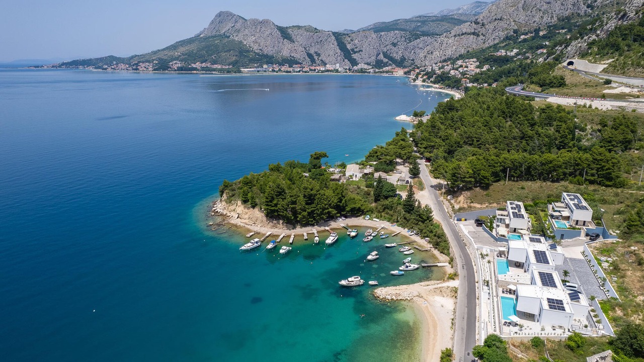 Photo of Others in Omis