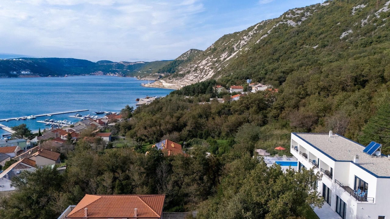 Photo of Outdoor in Bakarac