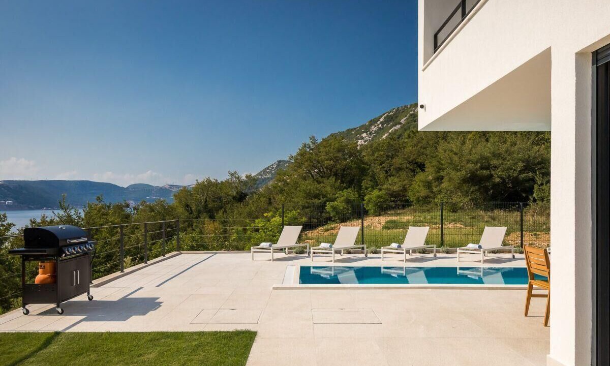Photo of Patio Balcony in Bakarac