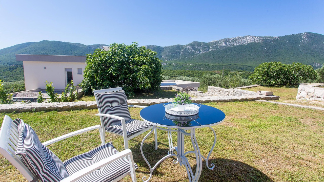 Photo of Others in Omis