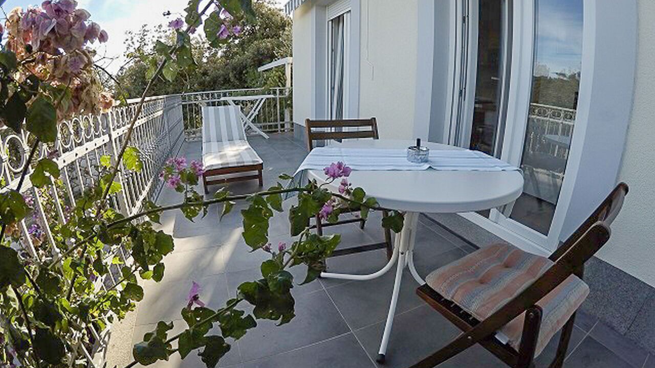 Photo of Outdoor in Suha Punta