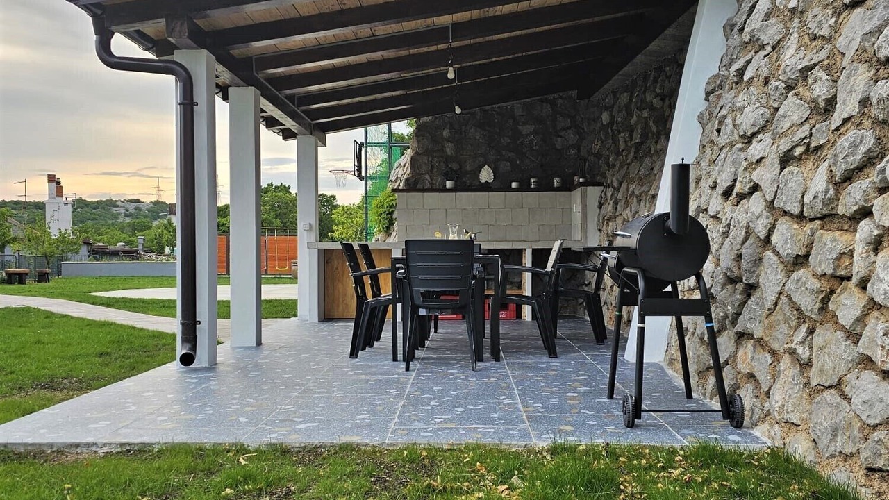 Photo of Outdoor in Praputnjak