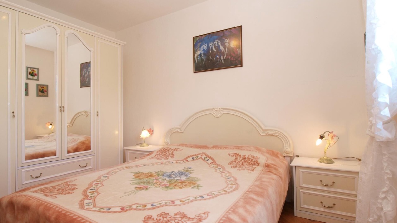 Photo of Bedroom in Peruski