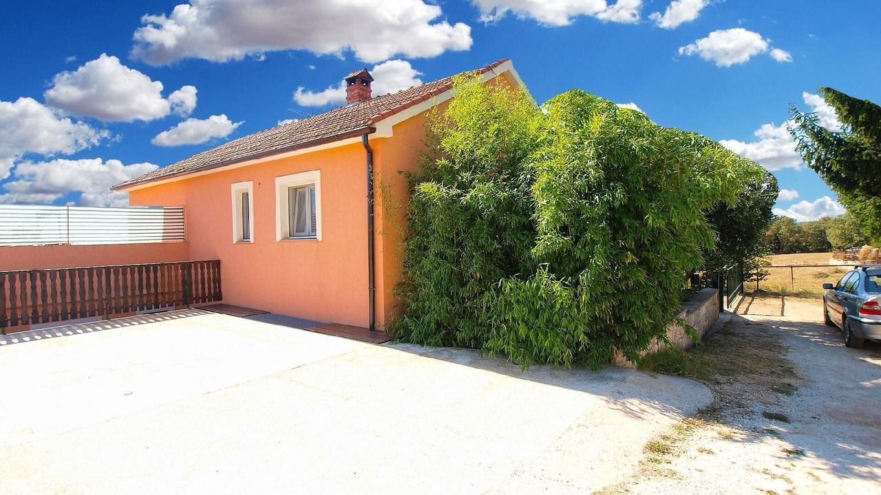 Photo of Outdoor in Peruski