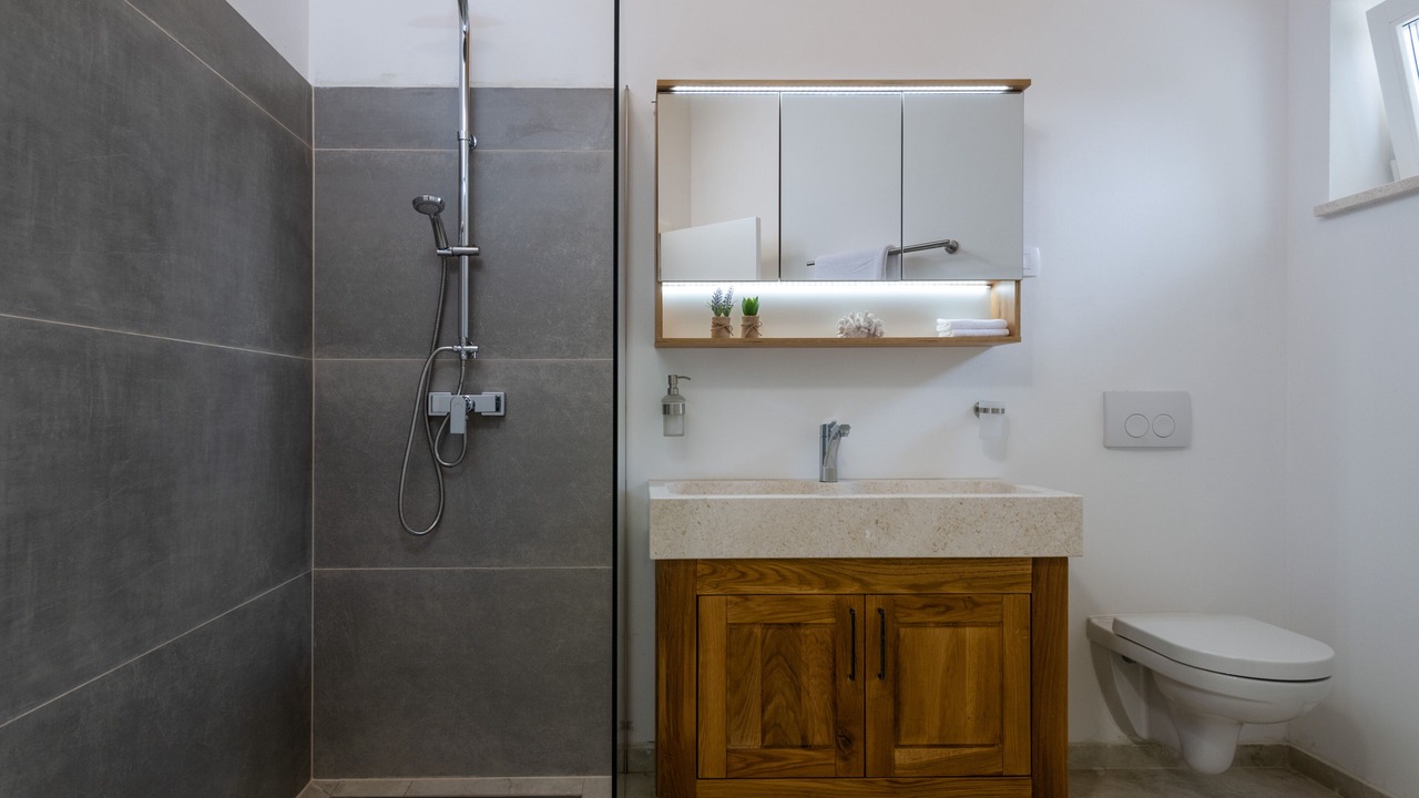Photo of Bathroom in Kavran