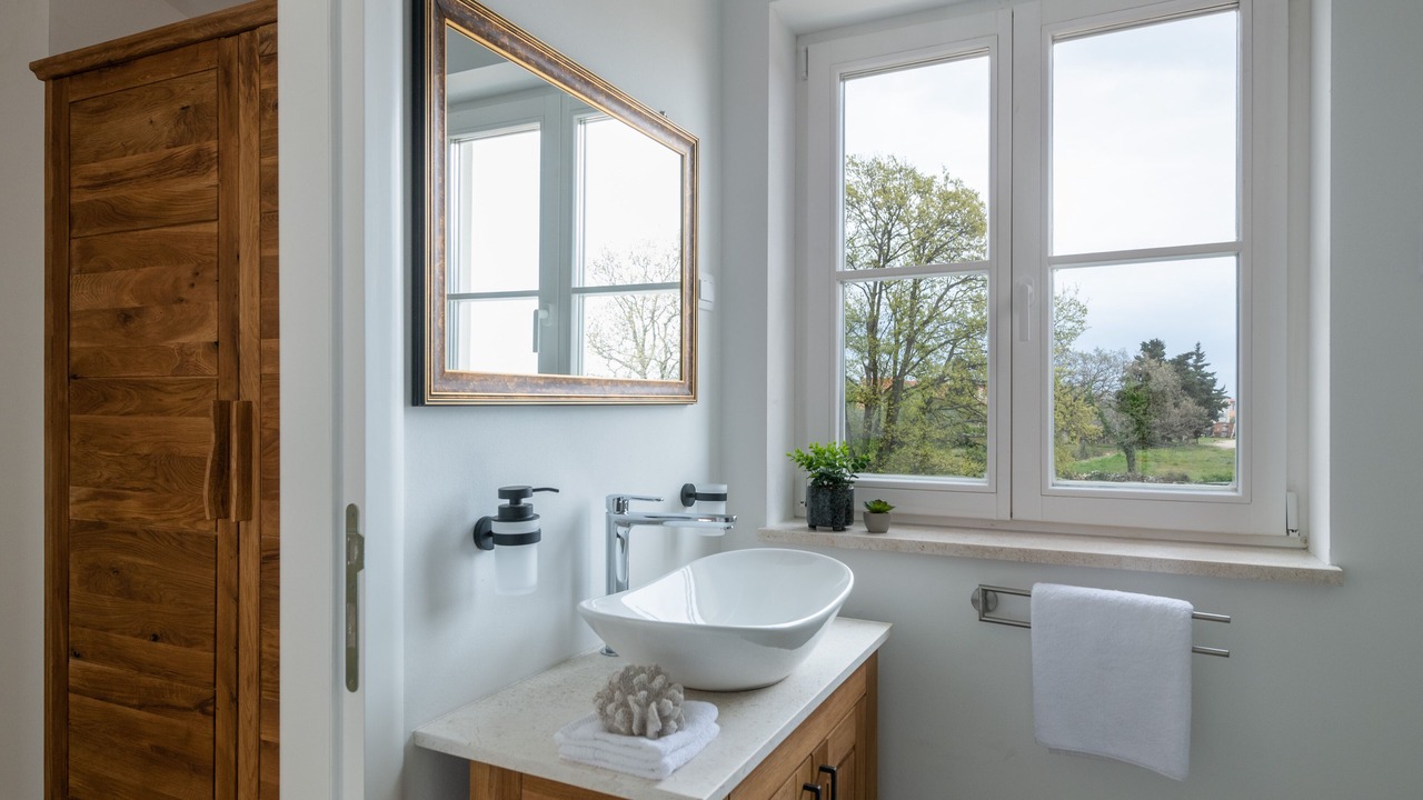 Photo of Bathroom in Kavran