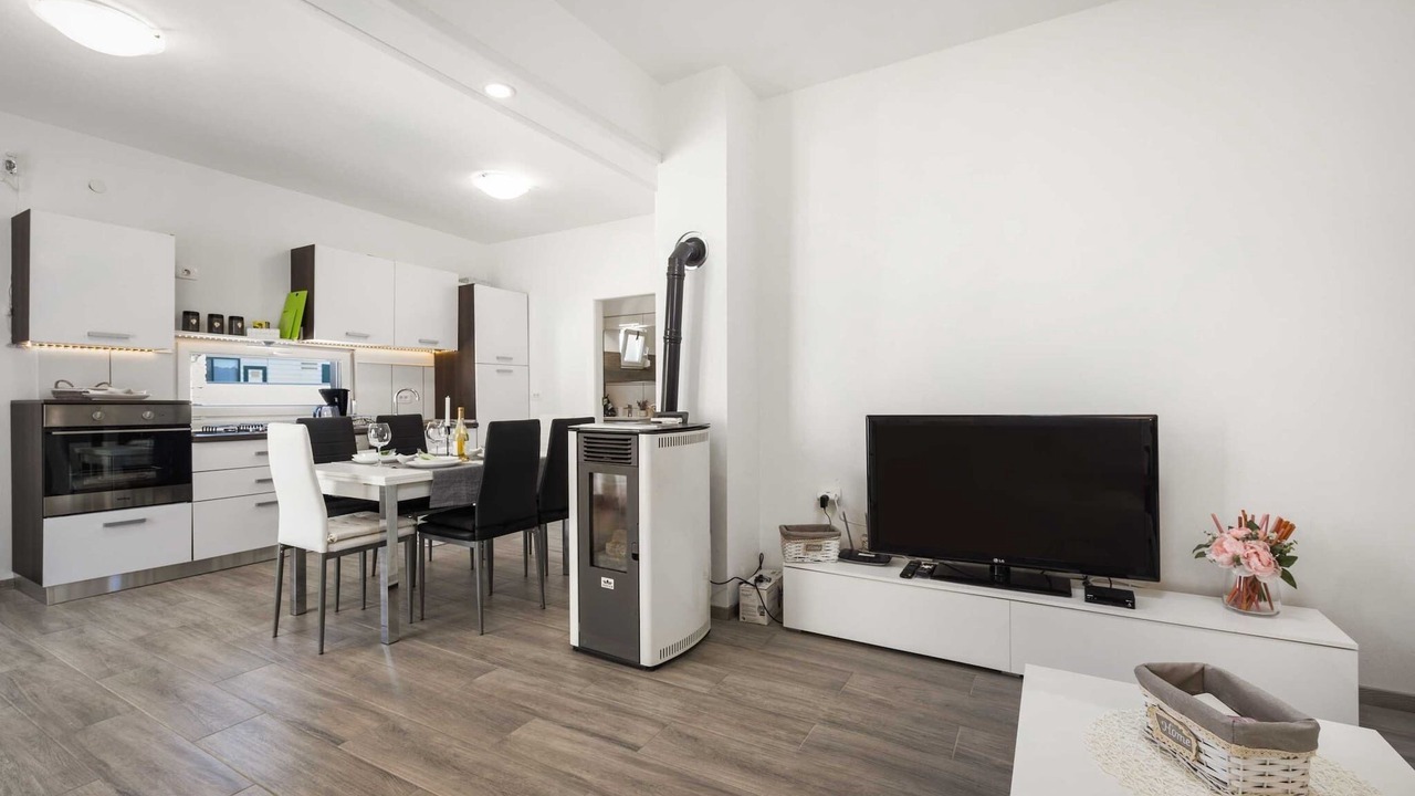 Photo of Kitchen in Gajana