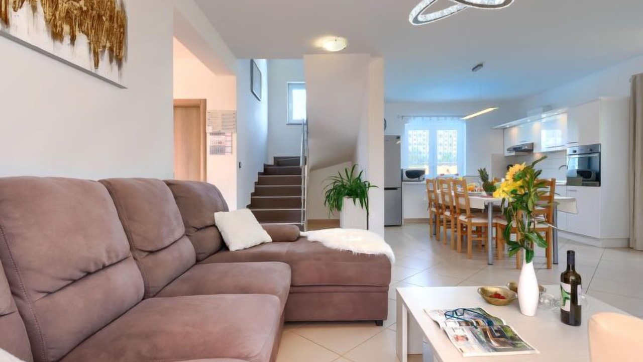 Photo of Livingroom in Loborika