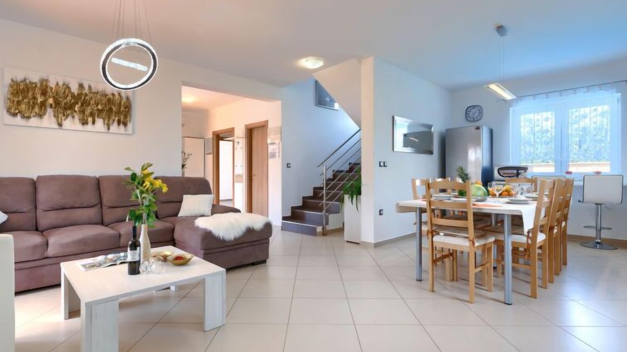 Photo of Livingroom in Loborika