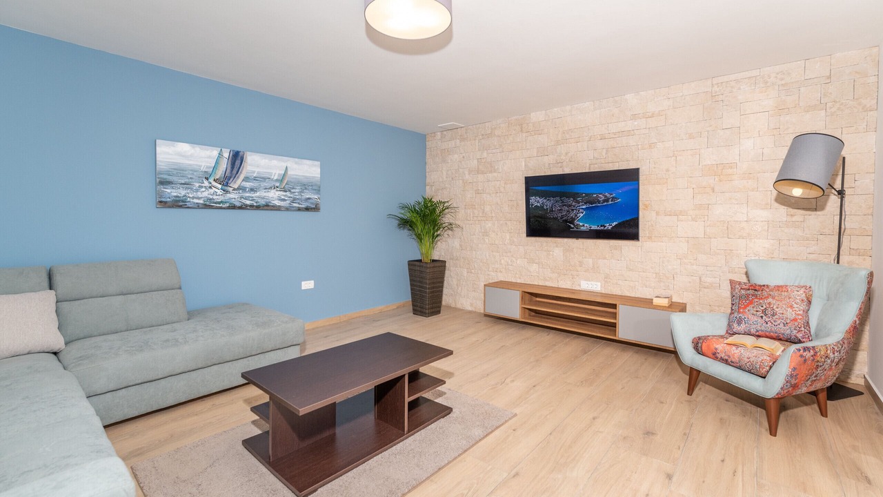 Photo of Livingroom in Vinez