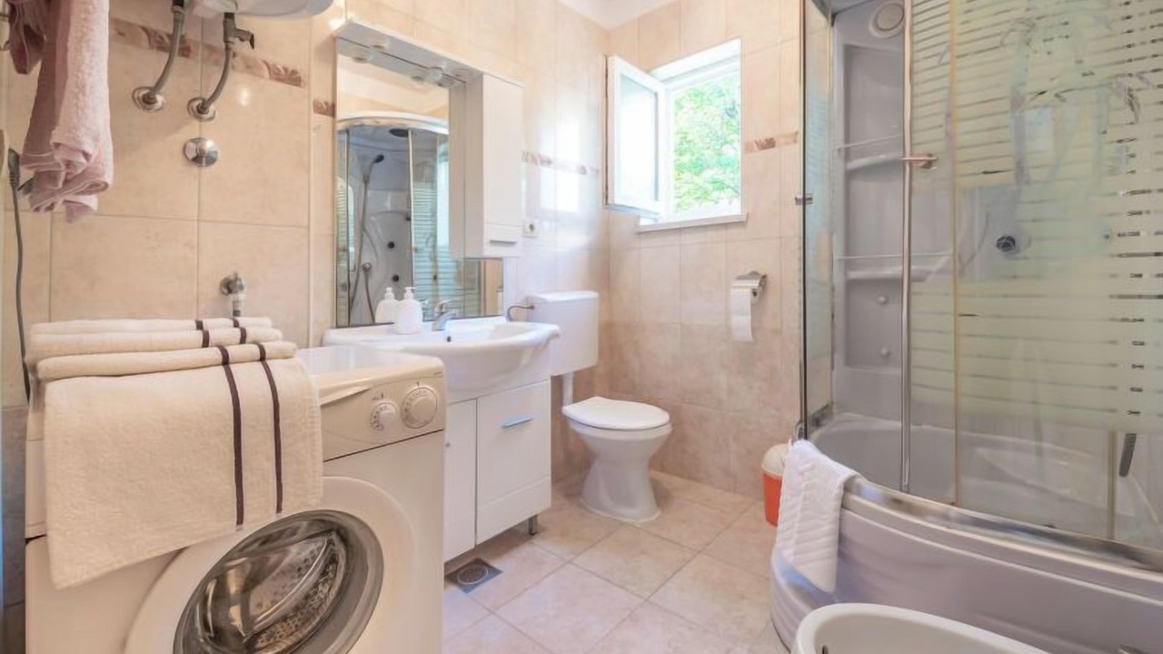 Photo of Bathroom in Jadranovo