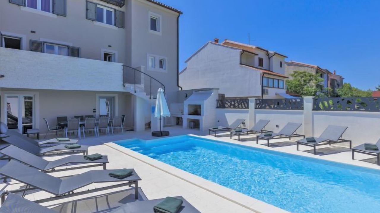 Photo of Outdoor in Banjole
