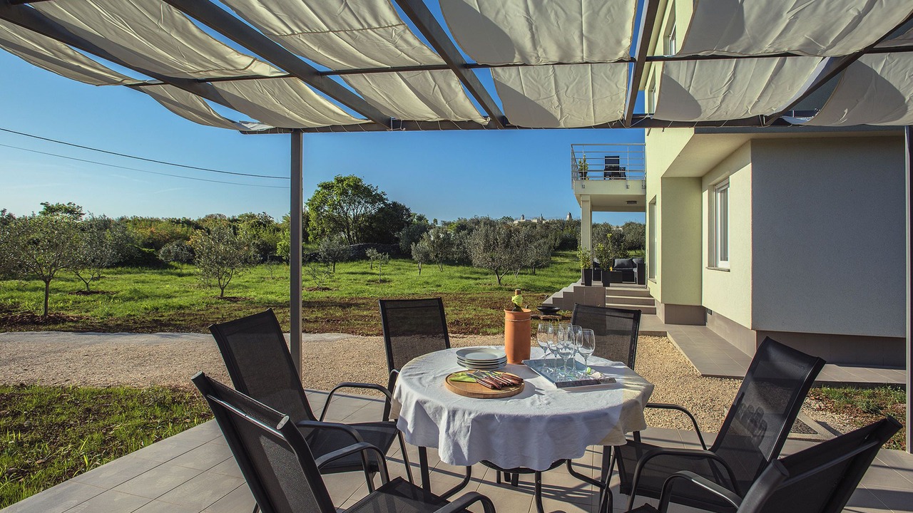 Photo of Patio Balcony in Galizana