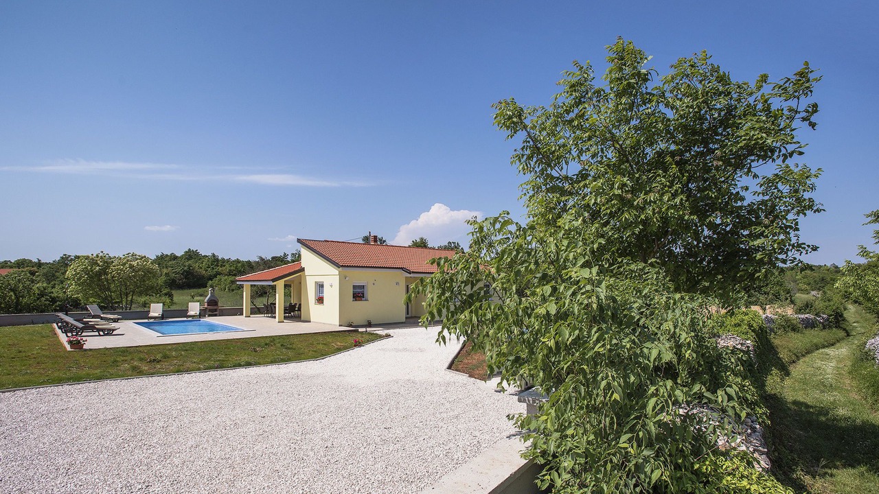 Photo of Outdoor in Filipana