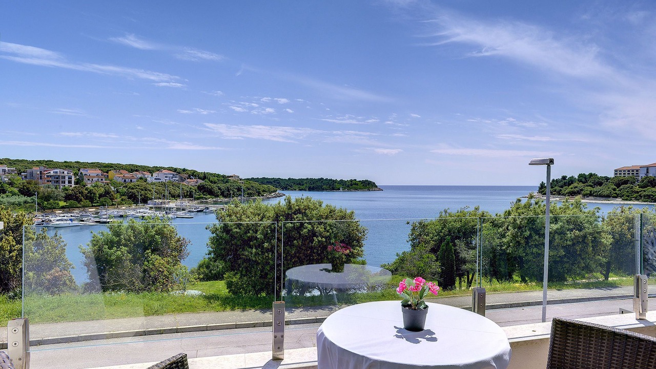 Photo of Patio Balcony in Pjescana Uvala