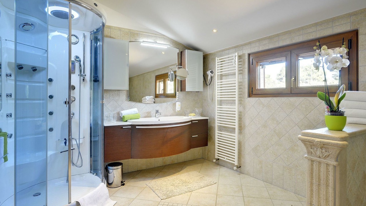 Photo of Bathroom in Pomer
